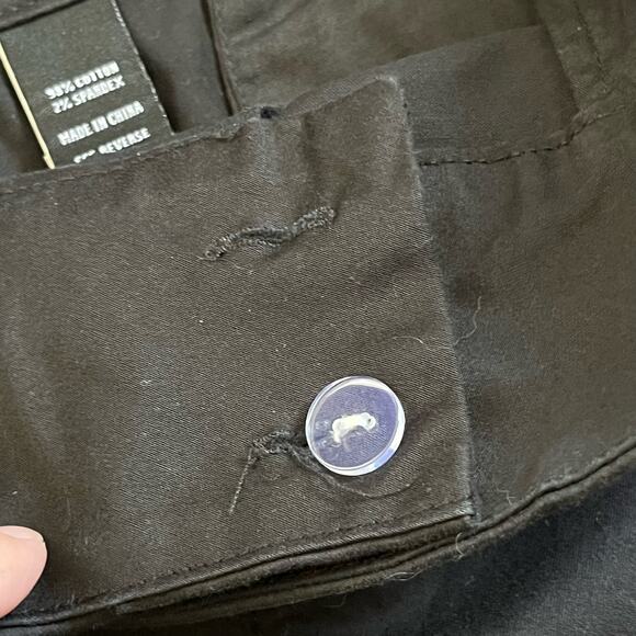 Torrid Black Shorts Plus Size 18 Pockets Zip and Button Closure - Picture 5 of 5